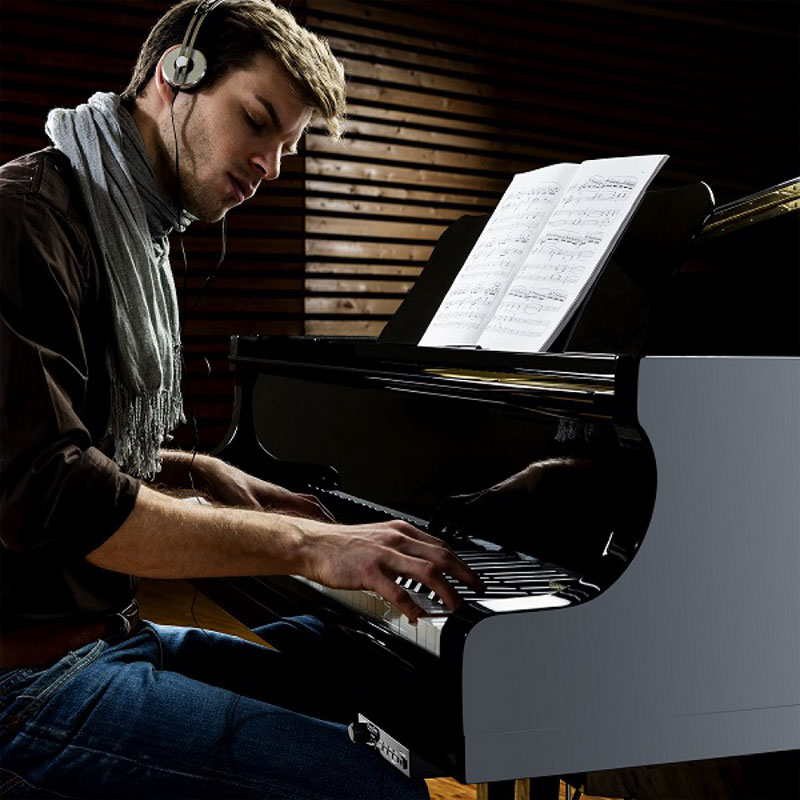 Silent Hybrid Piano